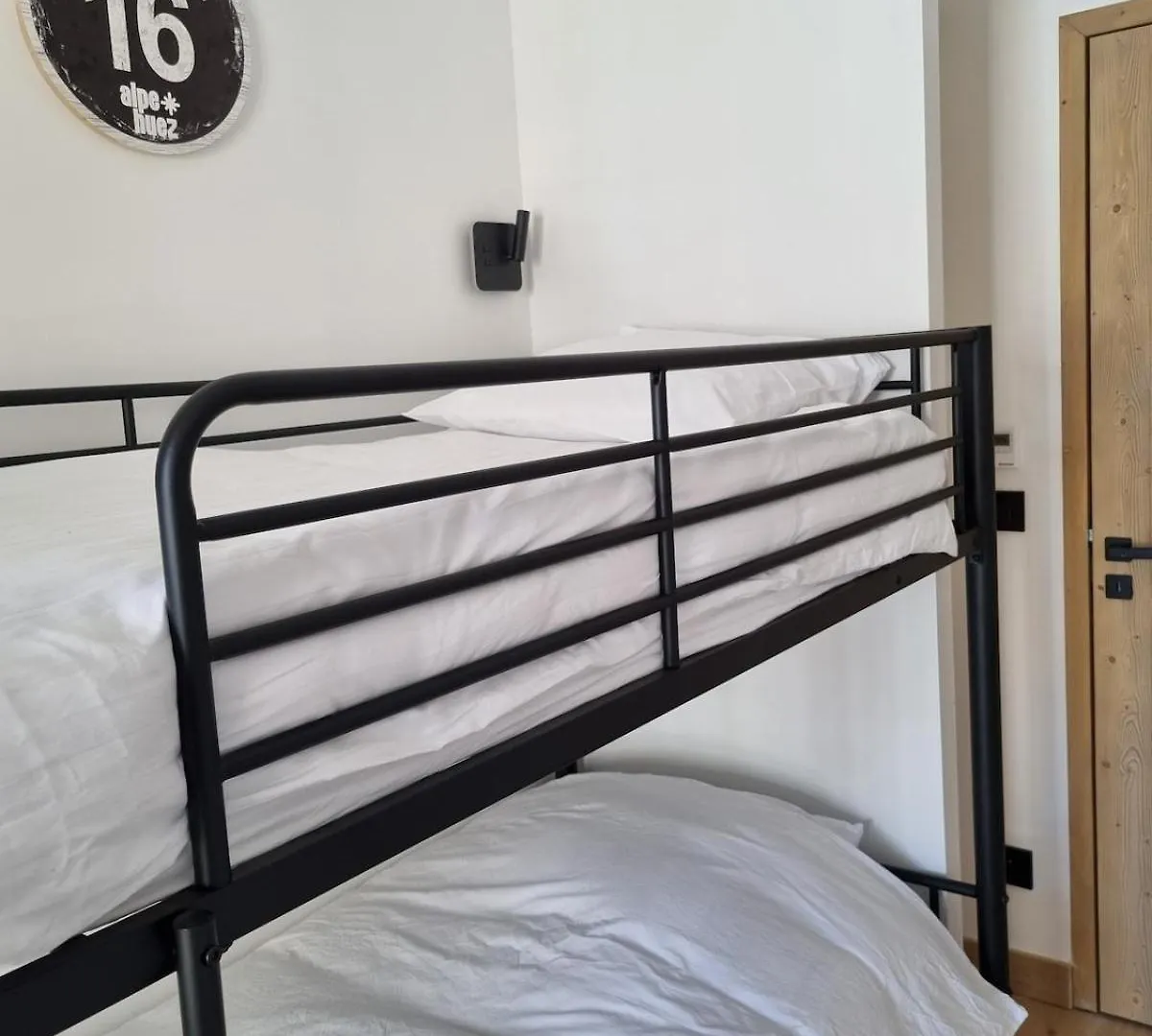 Apartment 70 M2 - 3 Rooms - 6 People - Ski-In Ski-Out Alpe d'Huez