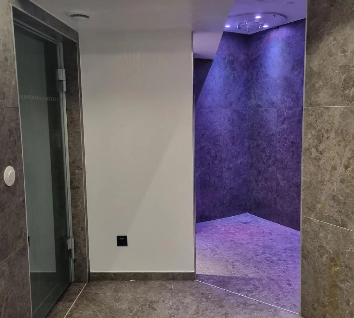 Apartment 70 M2 - 3 Rooms - 6 People - Ski-In Ski-Out Alpe d'Huez